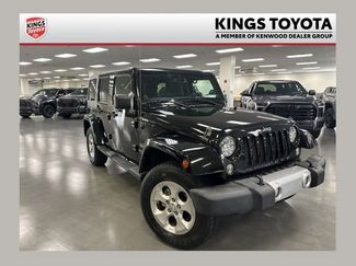 Used 2014 Jeep Wrangler Unlimited Sahara w/ Connectivity Group AWD/4WD video 1
