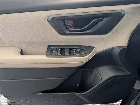 Used 2026 Subaru Forester AWD/4WD image 12