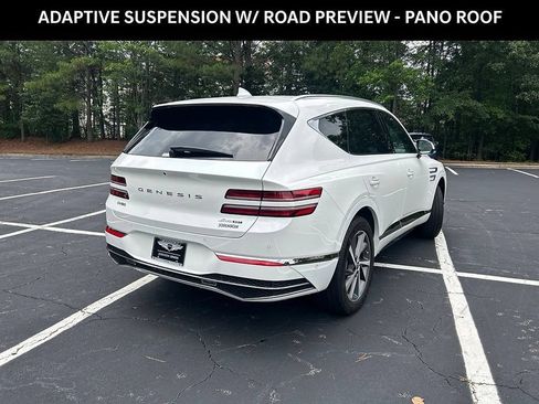 Certified 2026 Genesis GV80 3.5T Advanced AWD/4WD image 3