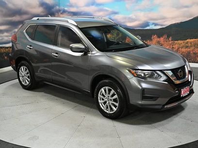 Used 2018 Nissan Rogue SV