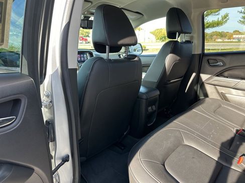 Used 2018 Chevrolet Colorado ZR2 image 44