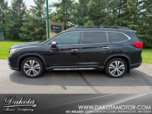 Used 2019 Subaru Ascent Touring AWD/4WD image 1