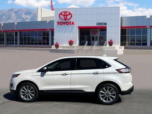 Used 2018 Ford Edge Titanium w/ Equipment Group 302A FWD image 6