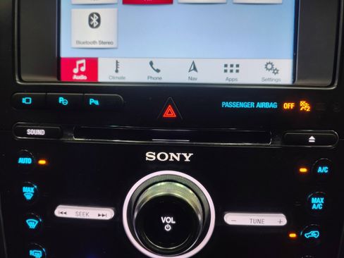 Used 2017 Ford Explorer Platinum AWD/4WD image 37
