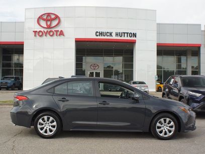 Used 2025 Toyota Corolla LE