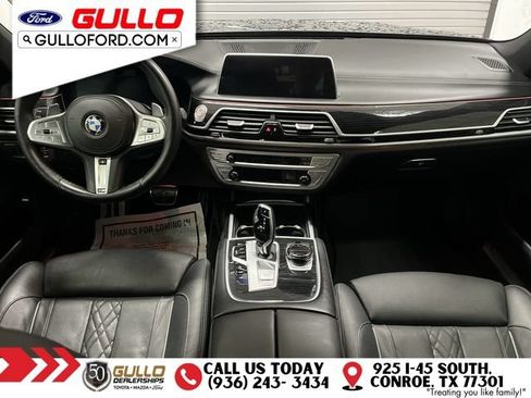 Used 2020 BMW 750i xDrive w/ Autobahn Package AWD/4WD image 12