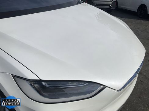 Used 2017 Tesla Model X 75D image 75