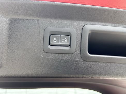 Certified 2025 MAZDA CX-50 AWD 2.5 S w/ Cargo Package image 28