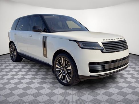 Used 2023 Land Rover Range Rover SV AWD/4WD image 7