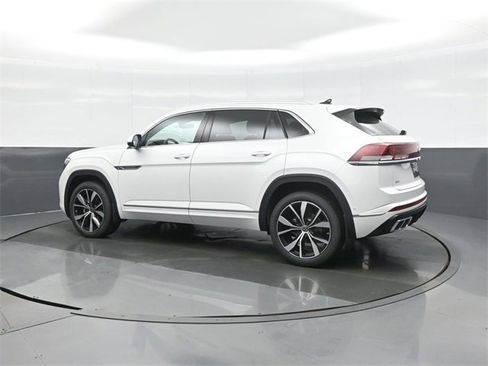 New 2026 Volkswagen Atlas Cross Sport SEL Premium R-Line image 5