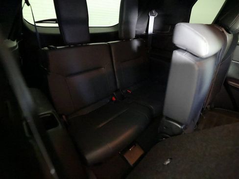 Used 2024 Mitsubishi Outlander SE image 12