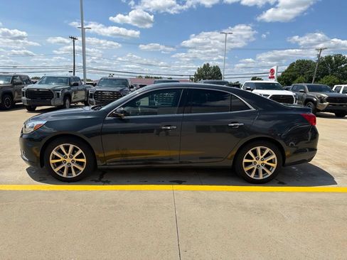Used 2014 Chevrolet Malibu LTZ FWD image 4