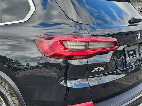Used 2022 BMW X5 xDrive40i w/ Premium Package image 36