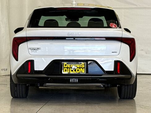 New 2026 Kia K4 GT-Line FWD image 5