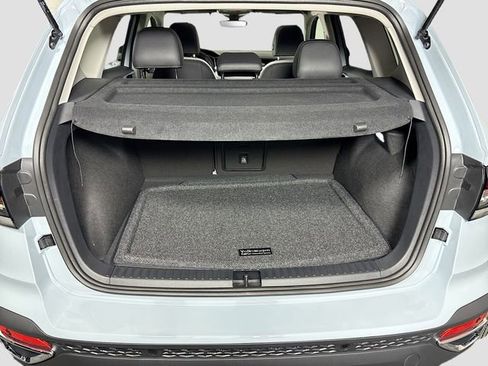 New 2026 Volkswagen Taos SE AWD/4WD image 26