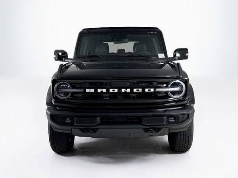 Used 2024 Ford Bronco Outer Banks AWD/4WD image 8