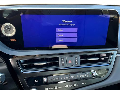 New 2025 Lexus ES 350 w/ Premium Package image 12