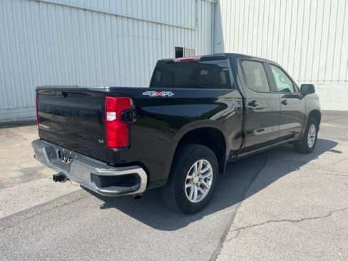 Used 2021 Chevrolet Silverado 1500 LT AWD/4WD image 6
