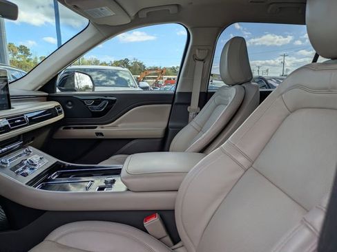 Used 2021 Lincoln Aviator Reserve w/ Equipment Group 201A AWD/4WD image 22