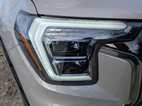 New 2026 GMC Terrain AT4 w/ Convenience Package III image 9