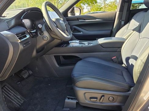 New 2026 INFINITI QX60 Sport AWD/4WD image 11