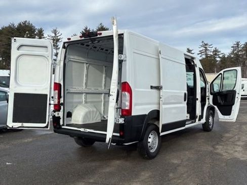 Used 2023 RAM ProMaster 2500 image 15