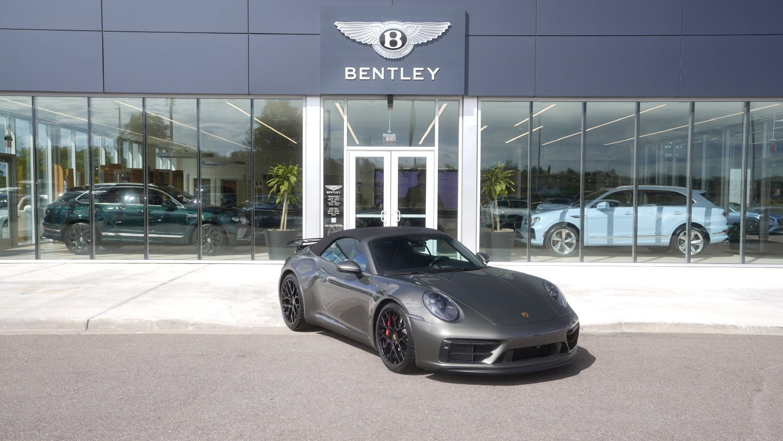 Used 2023 Porsche 911 Carrera GTS RWD image 21