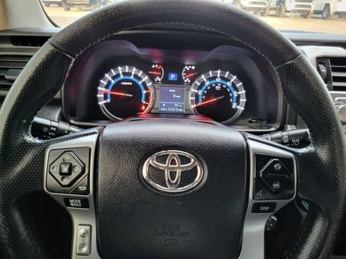 Used 2014 Toyota 4Runner Limited AWD/4WD image 15