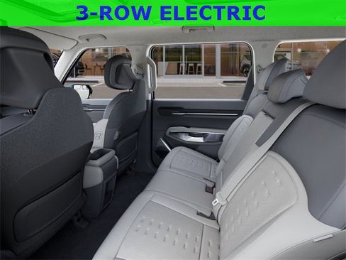 New 2026 Kia EV9 Wind image 18