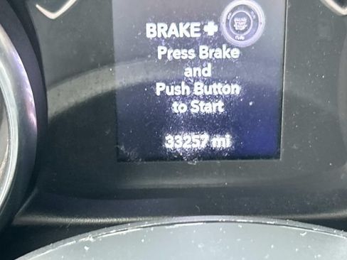Used 2022 Jeep Wrangler Sport AWD/4WD image 36