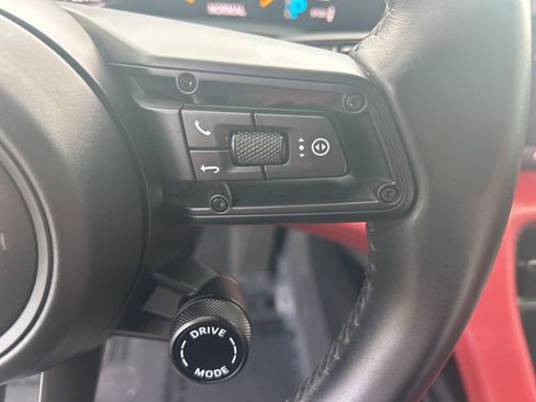 Used 2020 Porsche Taycan 4S image 17