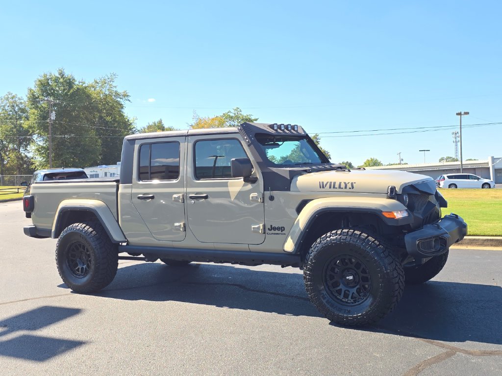 Used 2022 Jeep Gladiator Sport AWD/4WD image 1
