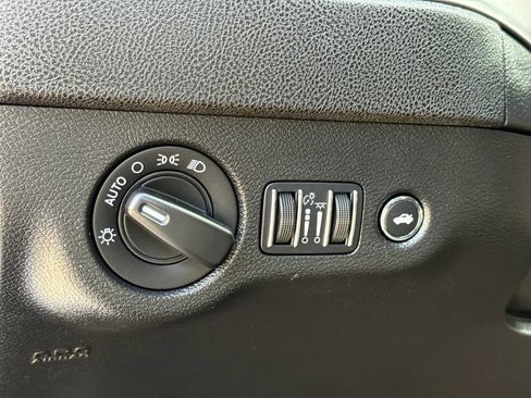 Used 2023 Dodge Charger R/T RWD image 21