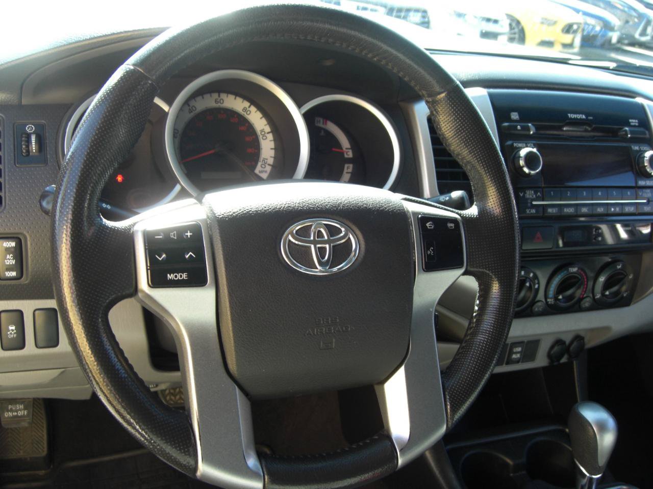 Used 2012 Toyota Tacoma PreRunner w/ TRD Sport Pkg RWD image 10