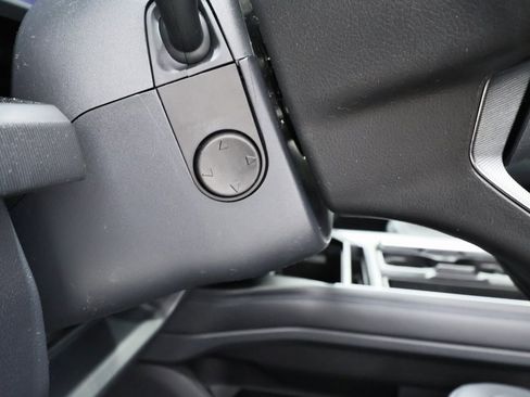 New 2025 Ford F350 Platinum w/ FX4 Off-Road Package image 22