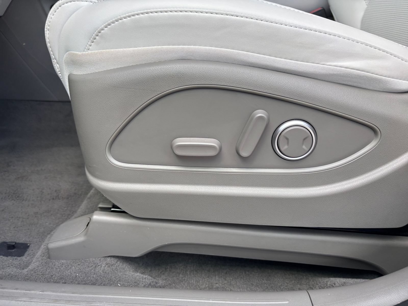 Used 2026 Hyundai Palisade SEL AWD/4WD image 22