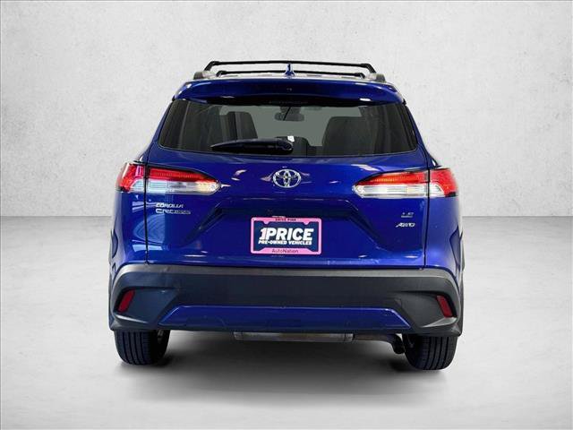 Used 2022 Toyota Corolla Cross LE AWD/4WD image 6