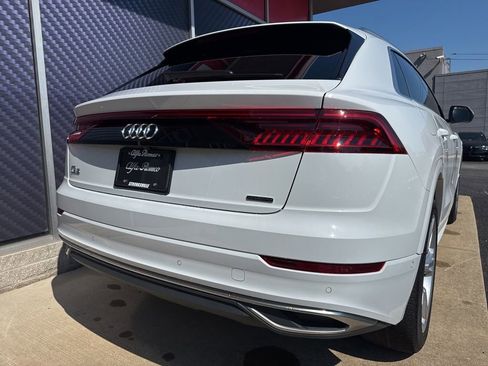 Used 2023 Audi Q8 Premium w/ Convenience Package AWD/4WD image 7