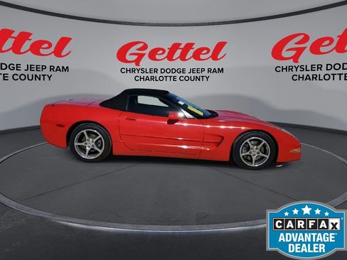 Used 2003 Chevrolet Corvette Convertible w/ Preferred Equipment Group1 image 10