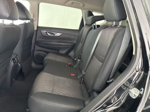 Used 2019 Nissan Rogue S w/ Special Edition Package FWD image 24