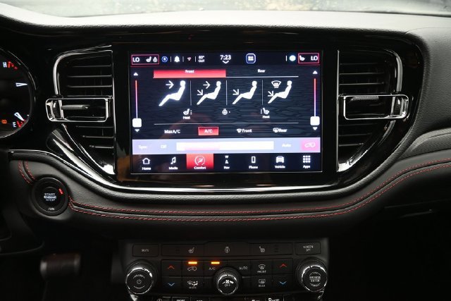 Used 2025 Dodge Durango GT AWD/4WD image 4