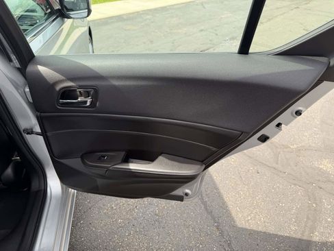 Used 2014 Acura ILX FWD image 17