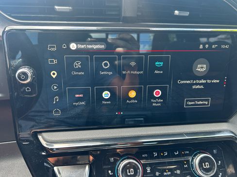 Used 2023 GMC Sierra 1500 AT4 w/ AT4 Preferred Package AWD/4WD image 26