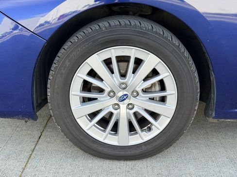 Used 2018 Subaru Impreza 2.0i Premium w/ Eyesight & BSD & Rcta image 29