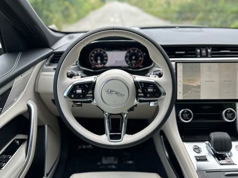 New 2026 Jaguar F-PACE R-Dynamic S AWD/4WD image 24