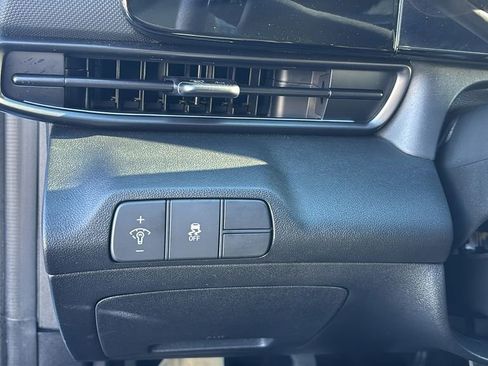 Used 2025 Hyundai Elantra N image 15