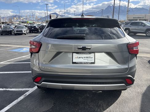 New 2026 Chevrolet Trax LT w/ Driver Confidence Package image 4