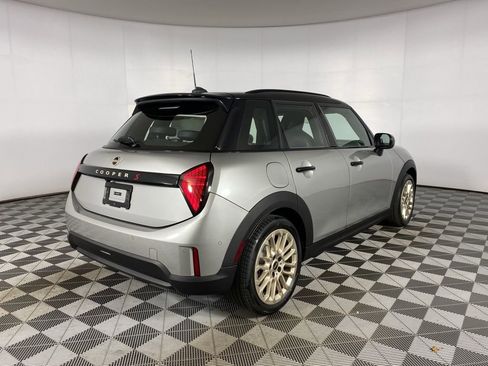 New 2026 MINI Cooper S image 21