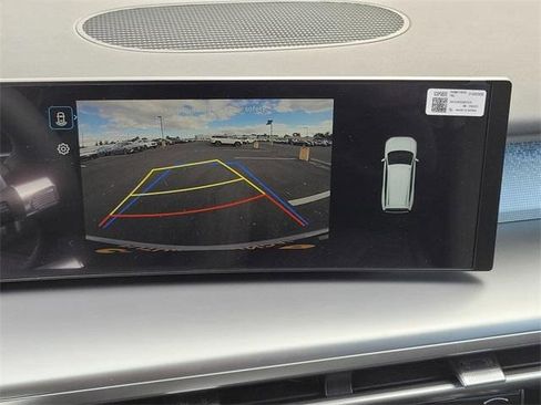 New 2026 Hyundai Ioniq 9 SE image 25