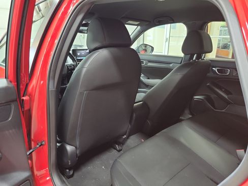 Used 2024 Honda Civic Sport image 11